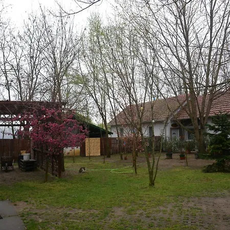 Nemeth Tanya Vendeghaz Country house Pusztaszer